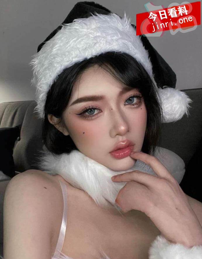 周筱雪 3.jpg