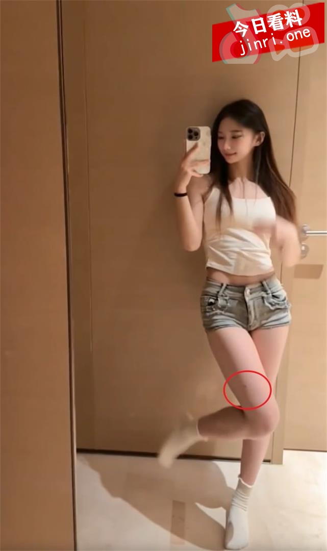 六六酱 4.jpg