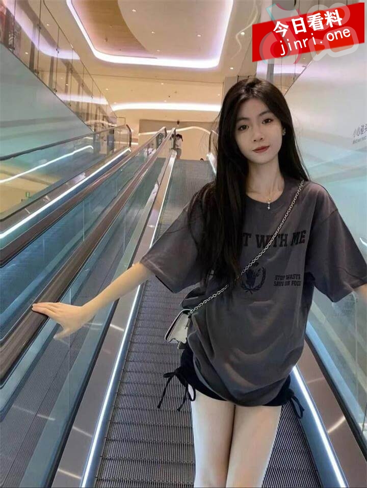 吴羽菲 2.jpg