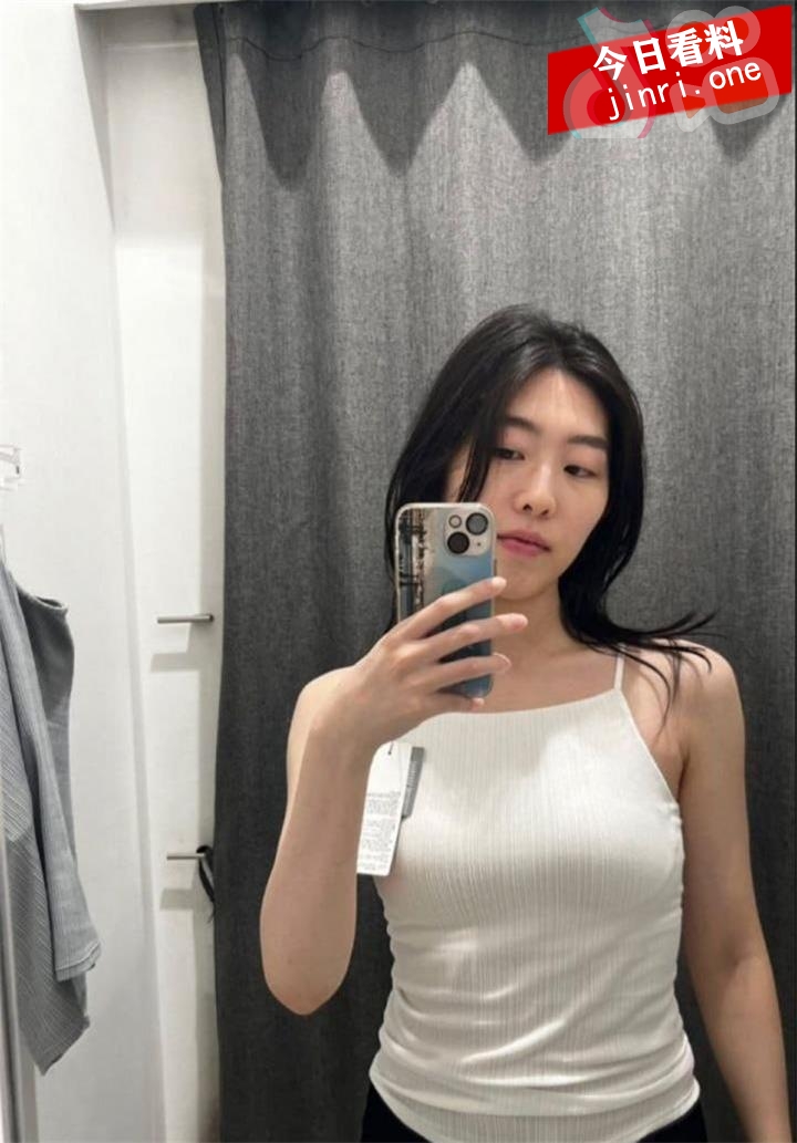 于雯 2.jpg