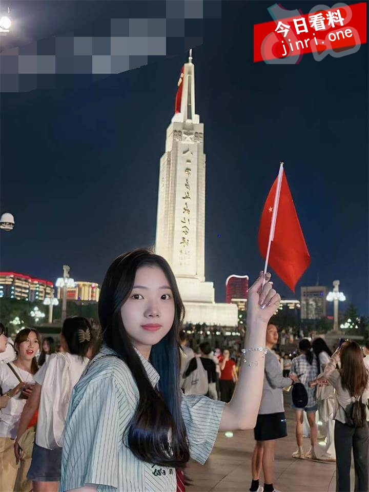 颜思妤 3.jpg