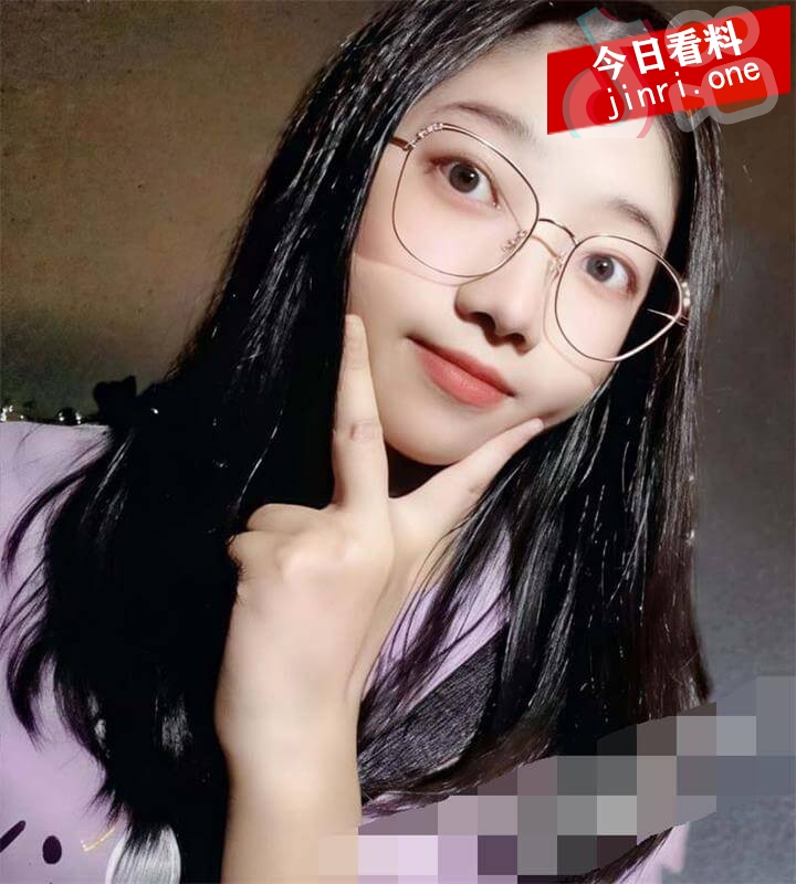 颜思妤 4.jpg