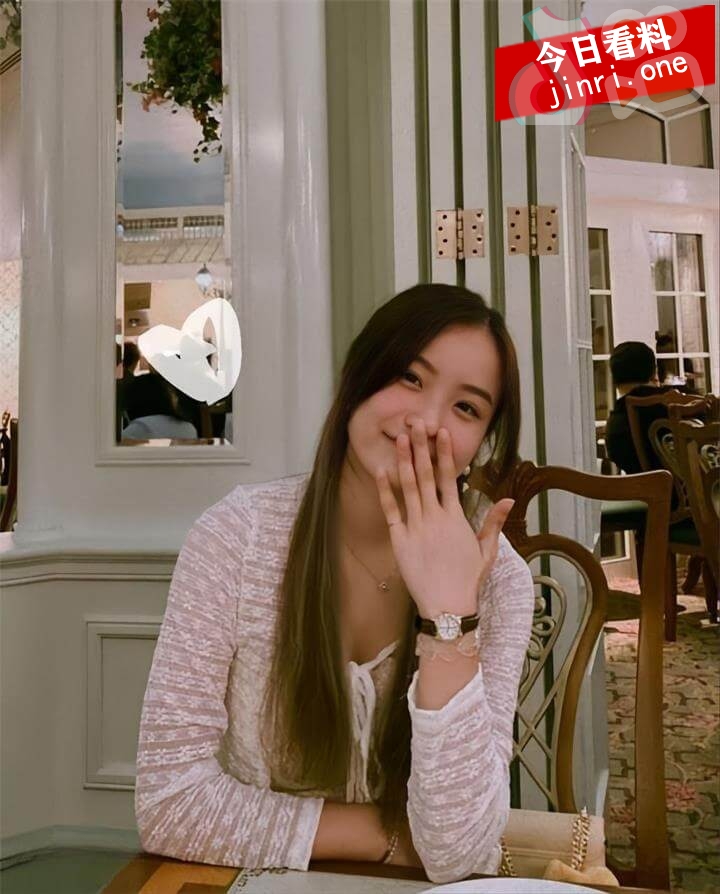 黄倩倩 3.jpg
