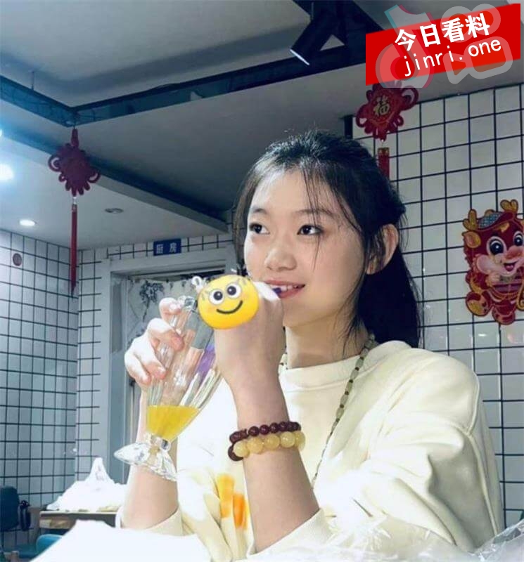 孙欣怡 2.jpg