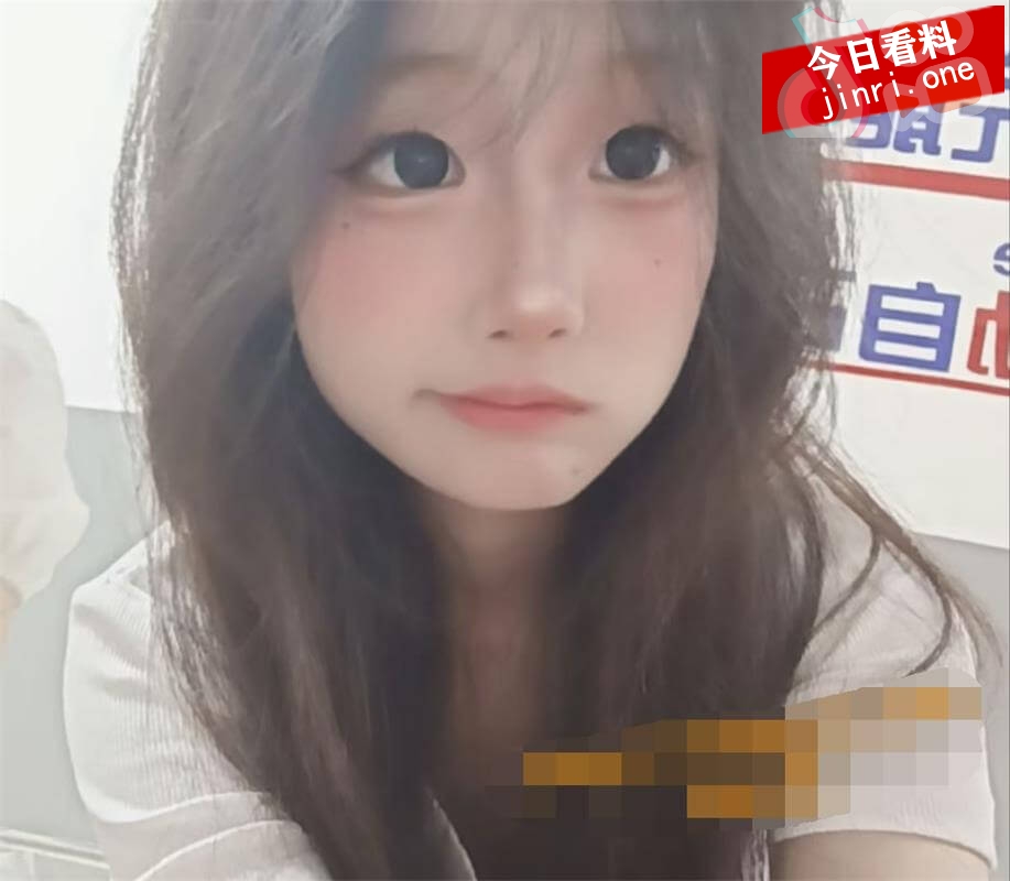 穆静轩 2.jpg