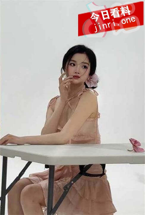 王晗 2.jpg
