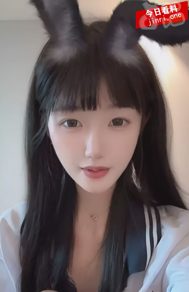 张冉冉 3.jpg