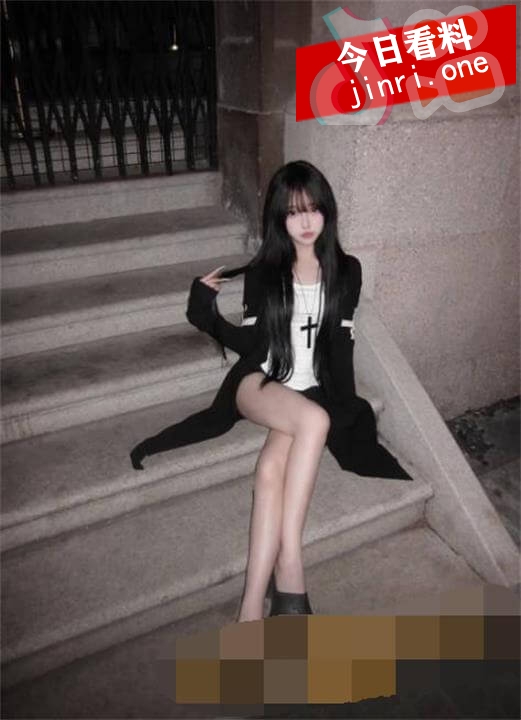 钟梓晴 3.jpg